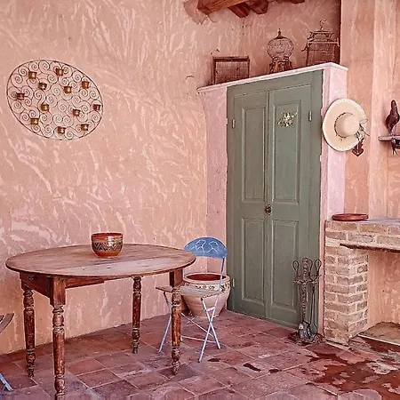 Ardeche House *